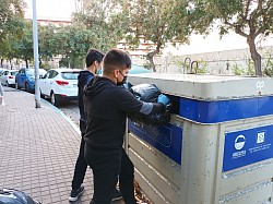 Foto reciclando